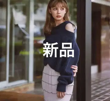 COCODEAL 코코딜 폭스 오프숄더 니트 네이비