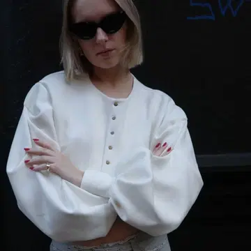 THE TOE Dumbo Gather Cardigan White