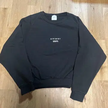 아메리 빈티지 맨투맨 상의 블랙