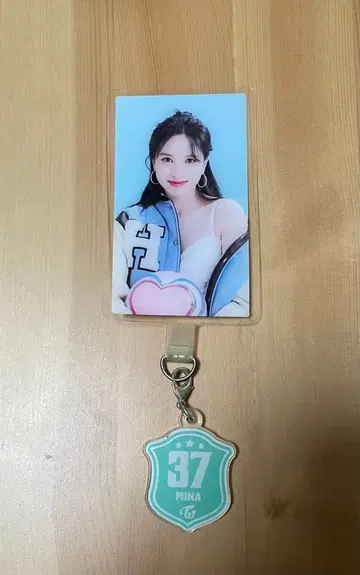 TWICE 아크릴 참 포함 폰탭 미나