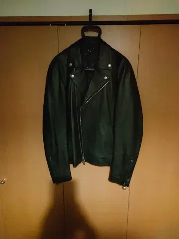 다케오 키쿠치 가죽 자켓 라이더스