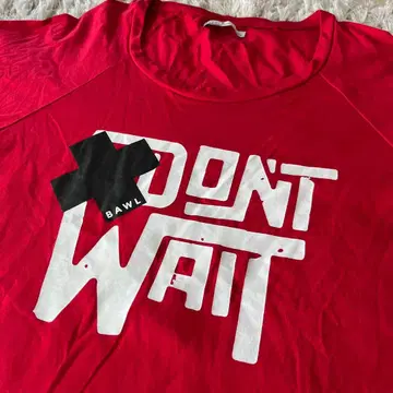 BAWL 빨간색 T셔츠