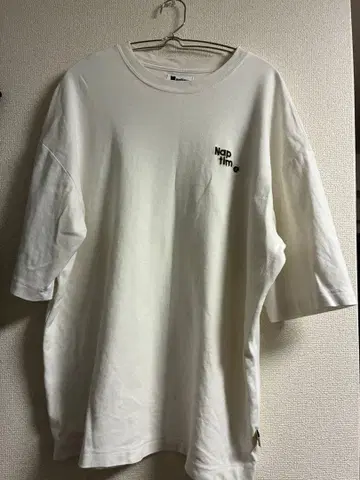 냅타임 프린트 화이트 T셔츠