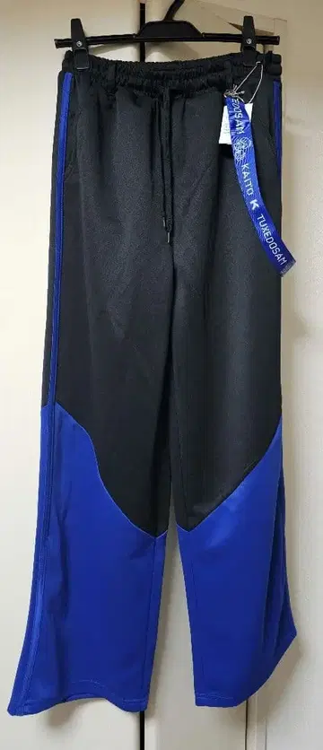 아베일 Avail KAITO 바지 턱시도샘