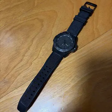 루미녹스 블랙 러버 밴드 손목시계