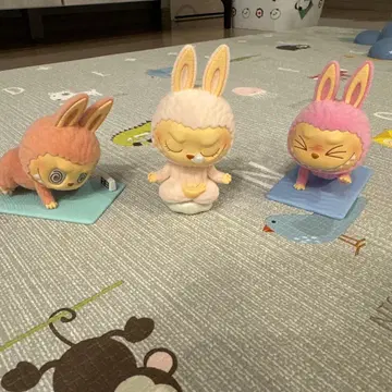 정품 새상품 요가 러브브 피규어 3개 세트