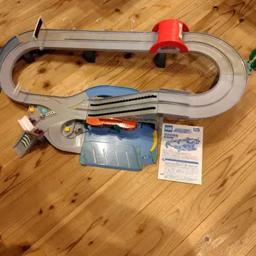 토미카 고속도로 활기찬 드라이브