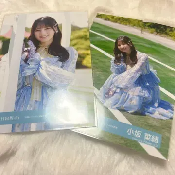 히나타자카 브로마이드 부탁해 바흐! MV 코사카 나오 앉은 모습