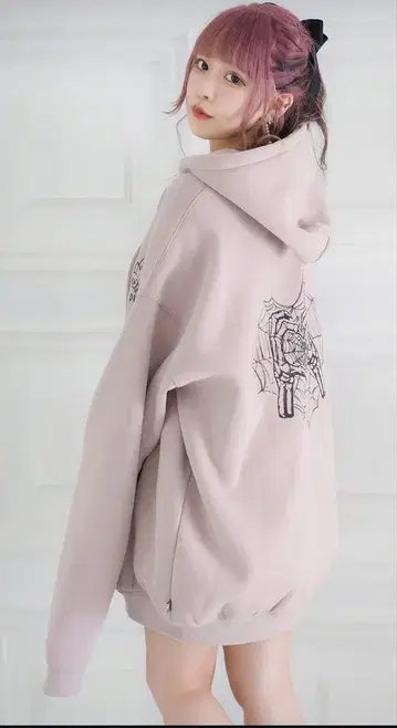 pium 스켈레톤 하트 오버 사이즈 후드티 핑크