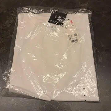 유니클로 UNIQLO x Theory 릴랙스핏 V넥 T셔츠