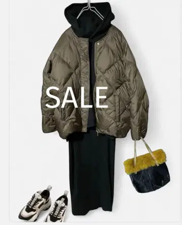 특가 타임세일 새상품 코쿤 다운 80% 하이퀄리티 다운 자켓