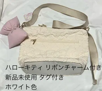 헬로키티 리본 자수 숄더백 화이트 색상 미사용 새상품