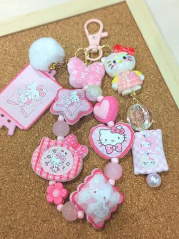 헬로키티 찰랑찰랑 키링