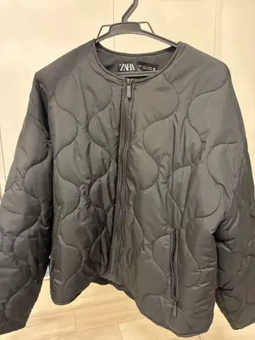 ZARA 퀼팅 자켓 블랙 S 사이즈
