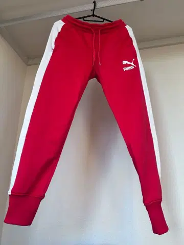 PUMA 레드 조거 팬츠 M 사이즈 사이드라인 팬츠