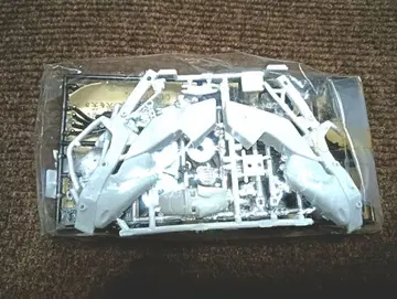 절판품 YAMAHA FZR 400R 프라모델 키트 (정크)