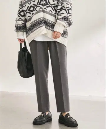 [ FRAMe WORK ] 양면 기모 팬츠 스트레이트 실루엣 슬랙스