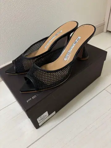 PELLICO 블랙 메쉬 뮬 약 7.5cm 힐
