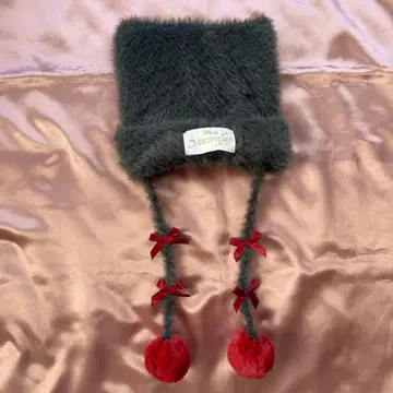 디즈니 벨리 로즈 니트 모자