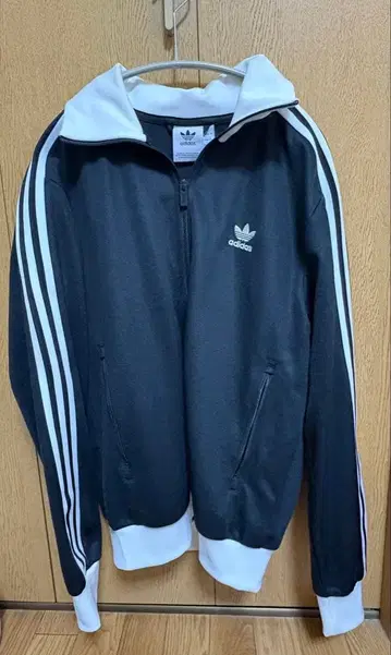 아디컬러 클래식 트랙탑 (저지) 블랙 x 화이트