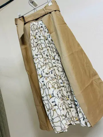 내추럴 뷰티 베이직 스커트