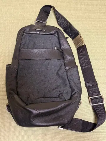 EMPORIO ARMANI 엠포리오 아르마니 블랙 숄더백