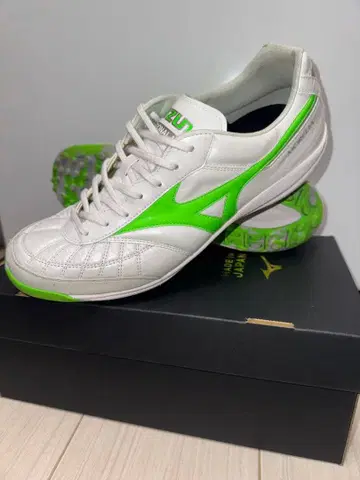 미즈노 모렐리아 사라 재팬 TF