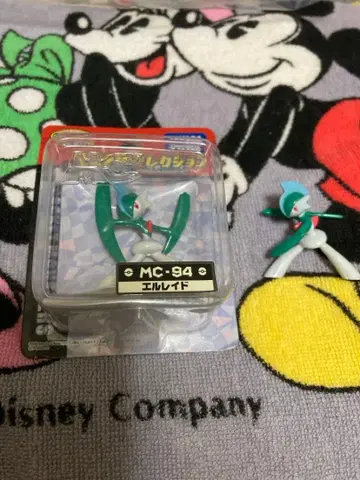 타카라토미 엘레이드 MC-94 피규어