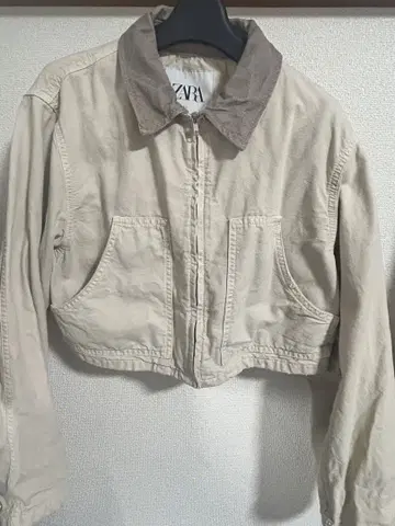 ZARA 베이지 크롭 자켓