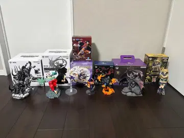 피규어 9개 세트