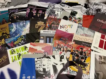 WEST 역대 팜플렛 세트