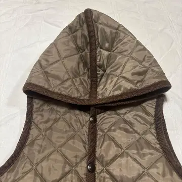 LAVENLANA 베이지 후드 부착 베스트 리버서블 36