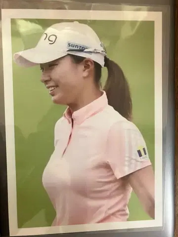 시부노 히나타 포스터 A4 사이즈 광택 사진