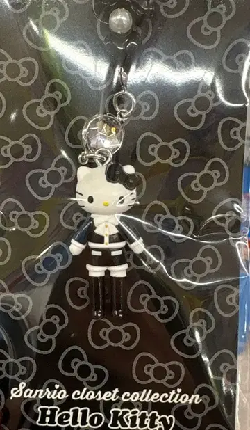 산리오 옷장 컬렉션 헬로키티 스트랩 블랙