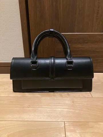 ZARA 블랙 핸드백