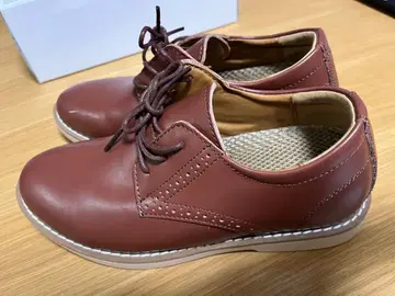 브라운 가죽 로퍼