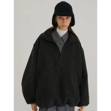 CLANE SLIVER HALF ZIP TOPS 차콜 그레이