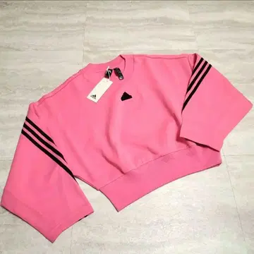 아디다스 맨투맨 쓰리 스트라이프