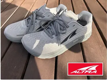 Altra 토린 4.5 러닝화 그레이 새상품급 (25.5cm)