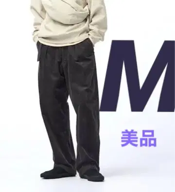 UNIQLO U 코듀로이 턱 와이드 팬츠 사이즈 M 다크 그레이