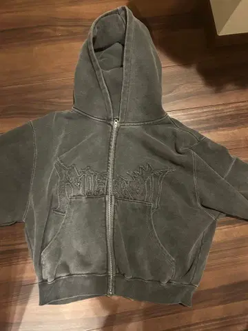 블레스 지퍼 후드티