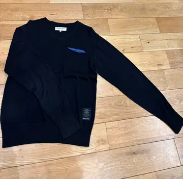 VANQUISH V넥 블랙 니트 스웨터 M