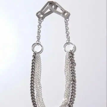 실버 체인 목걸이