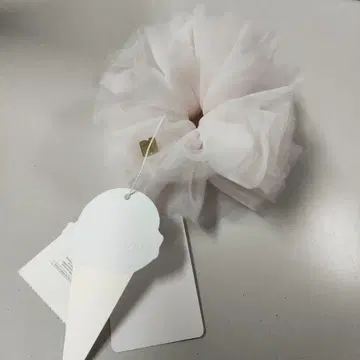 젤라토 피케 튤 스크런치