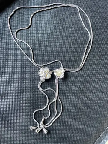 꽃 모티브 실버 롱 목걸이 2개