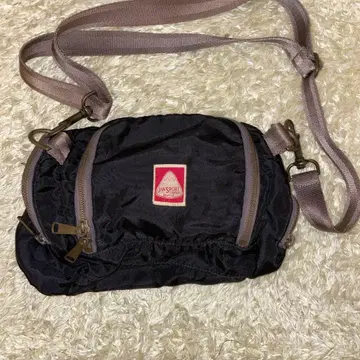 JANSPORT 블랙 숄더백