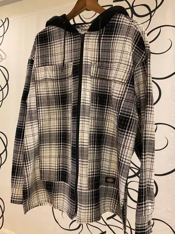 Dickies 체크 무늬 후드 부착 자켓