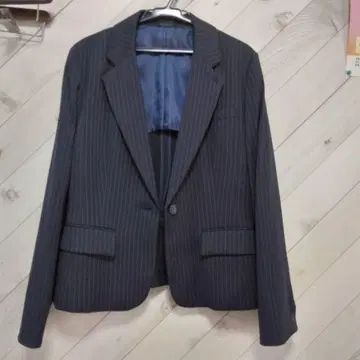 네이비 스트라이프 비즈니스 정장 세트 15AR