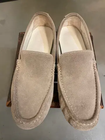 콜한 슬립온 스웨이드 드라이빙 로퍼