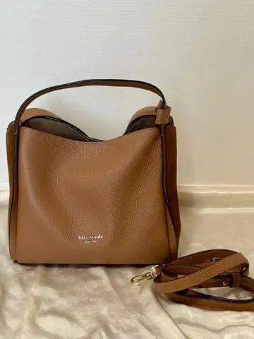 케이트 스페이드 노트 미디엄 토트백 카멜